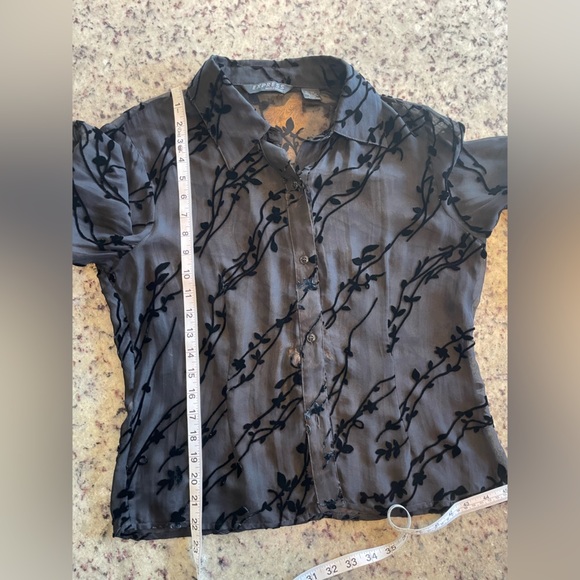 Women’s Y2K express Il velvet burnout button up blouse size M - Picture 6 of 7